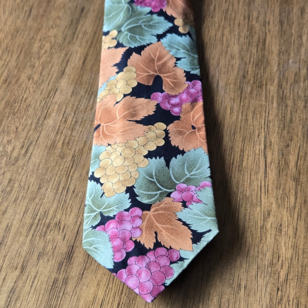 Ruff Hewn Mens Cotton Tie Grape Vineyard Botanical Print Made in USA Purple Gold